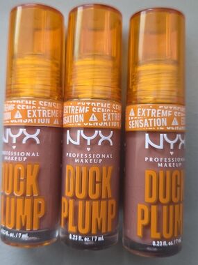 NYX Duck Plump Lip Gloss - Warm Brown